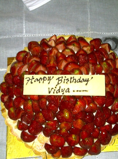 Check out Vidya Balan’s birthday cake